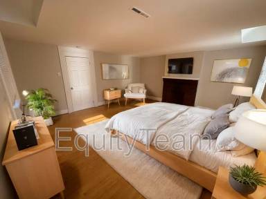 Main picture of 2153 Loth St
