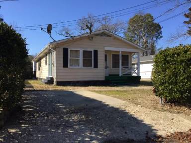 Main picture of 21349 Brighton Ave