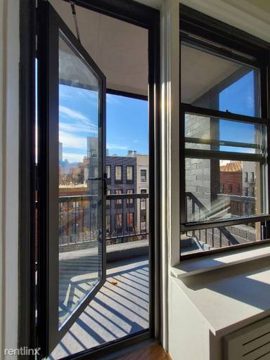 Main picture of 235 West 22nd Street