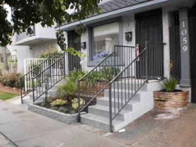 Main picture of 1059 Gladys Ave