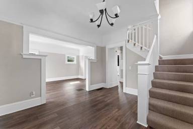 Main picture of 5417 NE 31st Ave