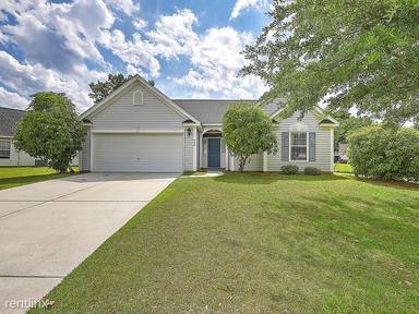 Main picture of 559 Carters Grove Rd