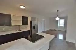 Main picture of 35 Van Winkle St