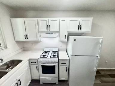 Main picture of 1001 Louisiana Blvd SE