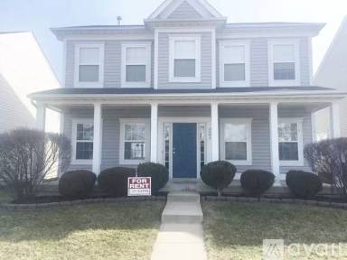 Main picture of 2004 Village Glen Dr