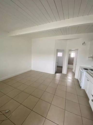 Main picture of 404 Central Ave