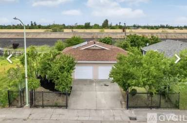 Main picture of 3199 Western Ave