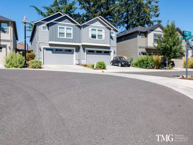Main picture of 3802 SE 165th Ct