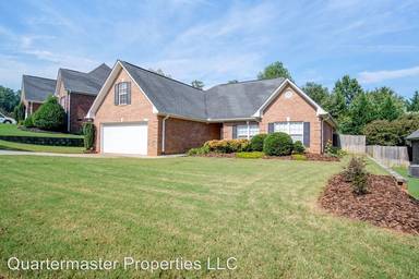 Main picture of 221 N Hamlet Ct