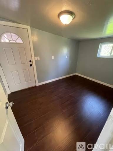 Main picture of 2412 Garretson Ave