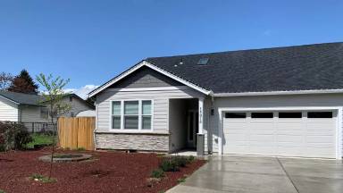 Main picture of 15016 SE 5th St