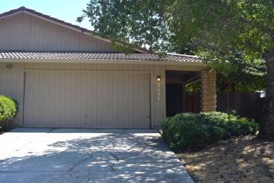 Main picture of 5606 Passero Way