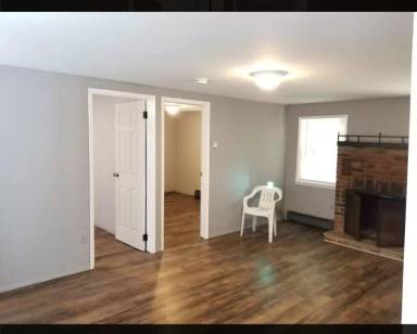 Main picture of 10 Elm Rd