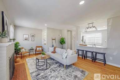 Main picture of 228 Sierra Dr SE