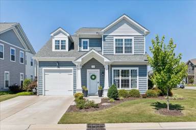 Main picture of 1900 Bexley Ln