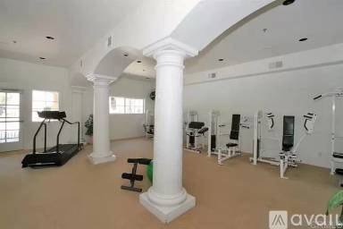 Main picture of Summit of Rancho Bernardo