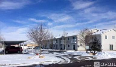 Main picture of 595 S Main St