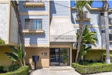 Main picture of 1001 Park Ave