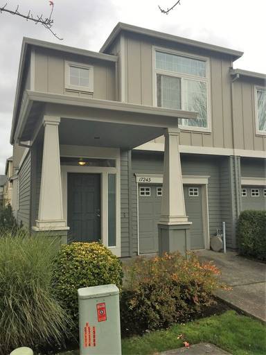 Main picture of 17243 SW Berkeley Ln