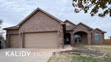 Main picture of 8705 Pikes Peak Rd