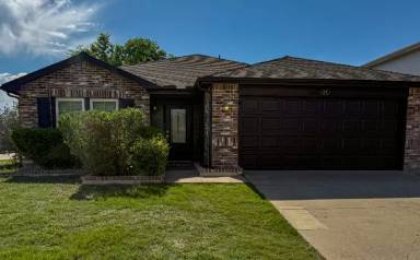 Main picture of 2721 Frontier Ln