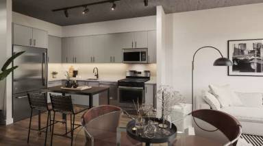 Main picture of 407 W Chicago Ave