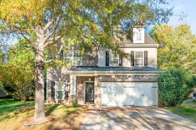 Main picture of 9909 Barrands Ln