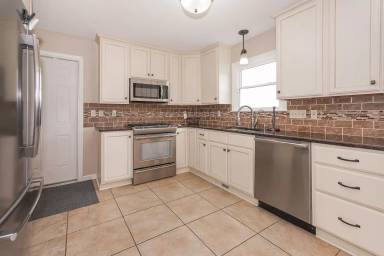 Main picture of 38096 Sugar Ridge Rd