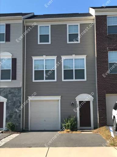 Main picture of 18 Ocala Way