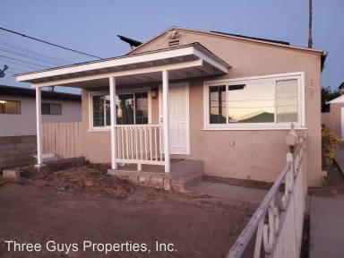 Main picture of 783 N 1st St