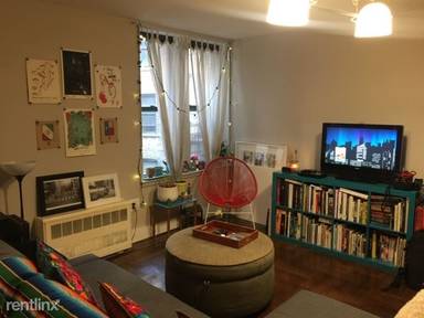 Main picture of 585 E 21st St