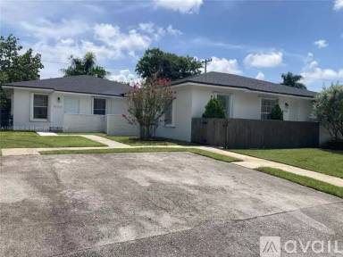 Main picture of 18765 SW 100th Ave
