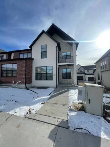 Main picture of 128 E 1760 N