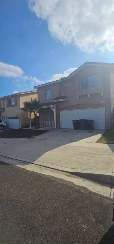 Main picture of 12323 Ralston Ave