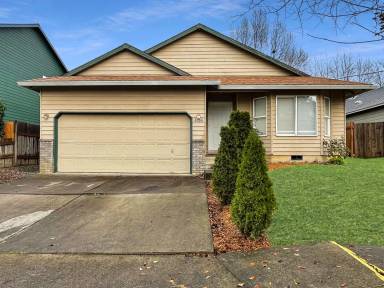 Main picture of 2368 SE Kane Ave