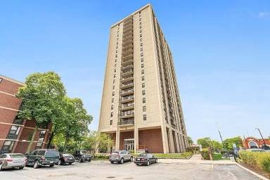 Main picture of South Commons Condos
