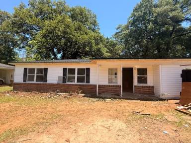 Main picture of 713 Raines Dr