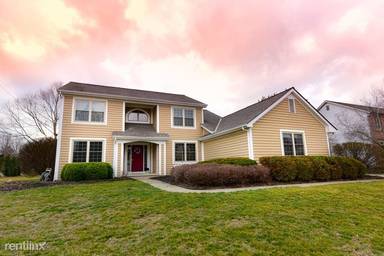 Main picture of 7731 Windwood Dr