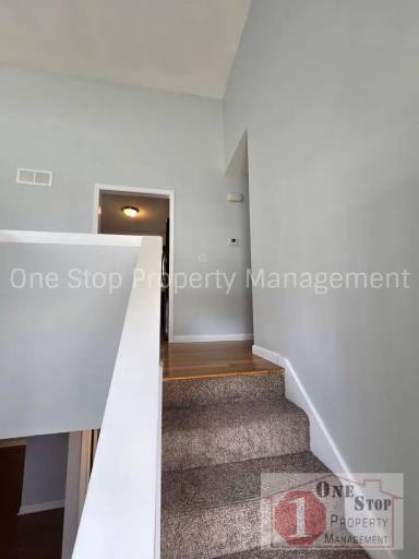 Main picture of 7616 NW Rhode Ave