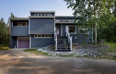 Main picture of 274 E Seldon Rd