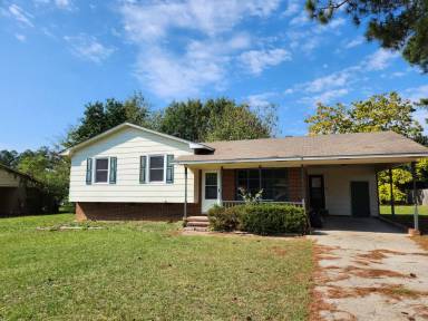 Main picture of 219 Ingleside Dr