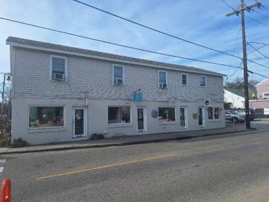Main picture of 738 Arabella St