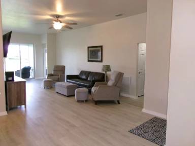 Main picture of 2483 Greendale Pl