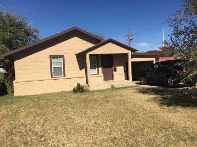 Main picture of 4604 35th St