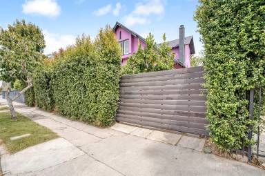 Main picture of 1616 12th Ave