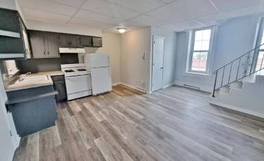 Main picture of 9 Baltimore Street