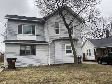 Main picture of 106 N Dwight St