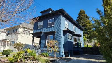 Main picture of 2923 Martin Luther King Jr Way