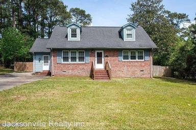 Main picture of 106 Mike Loop Rd