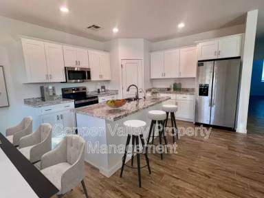 Main picture of 39010 N 9th Ave